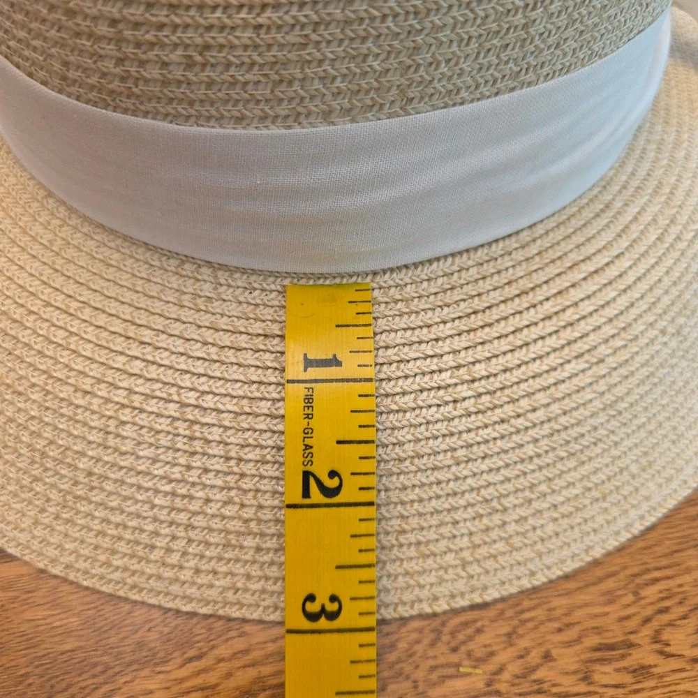 Furtalk Womens M/L Woven Straw Wide Brim Sun Hat White Ribbon Adjustable Strap